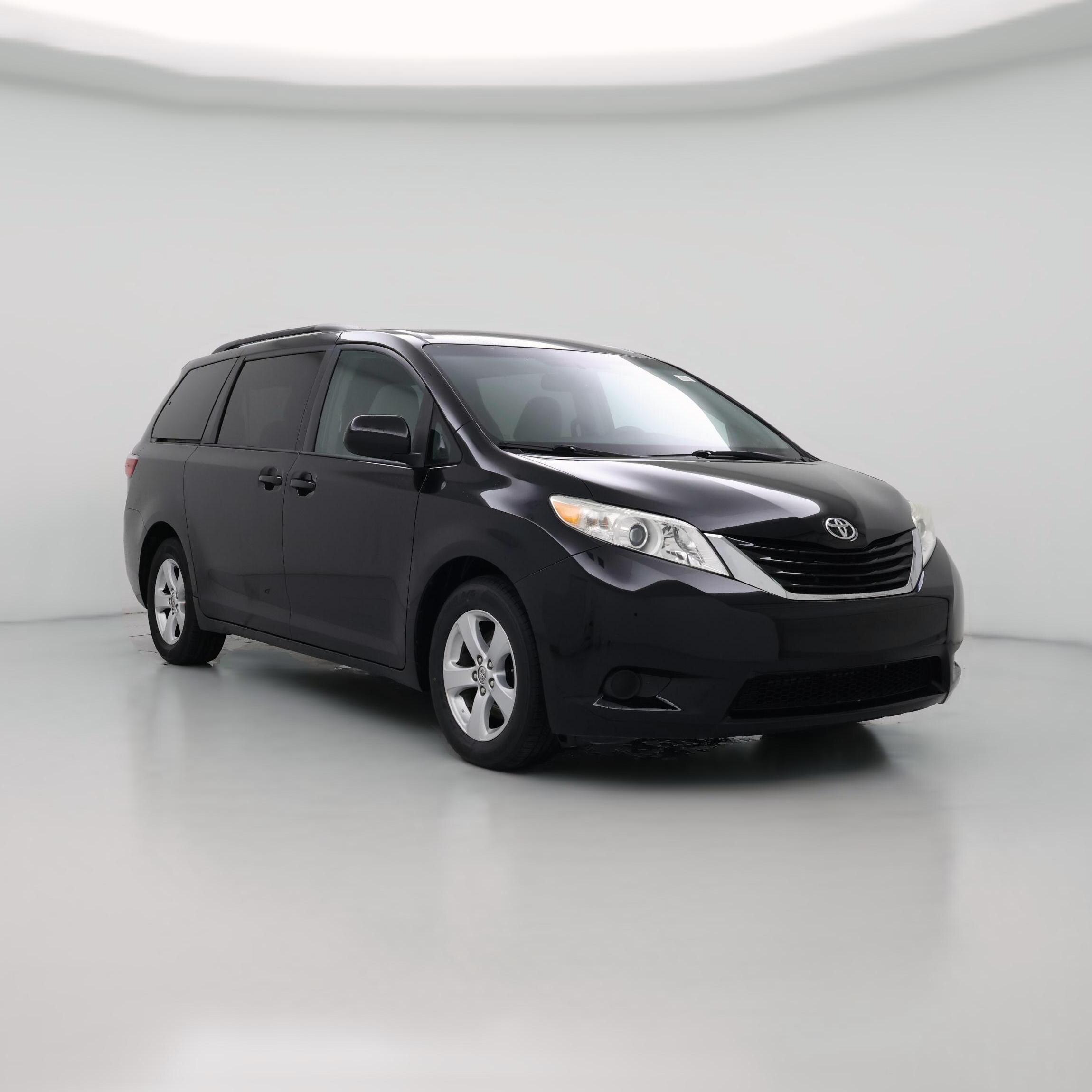 Thumbnail: 2015 Toyota Sienna - 1
