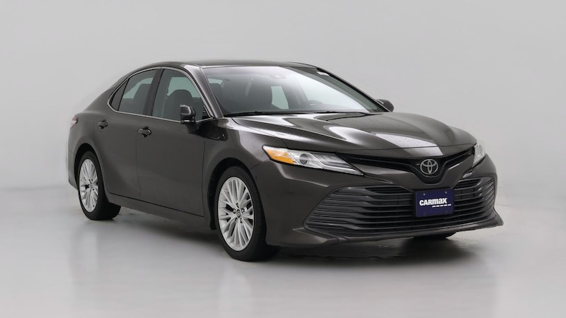 2019 Toyota Camry XLE Hero Image