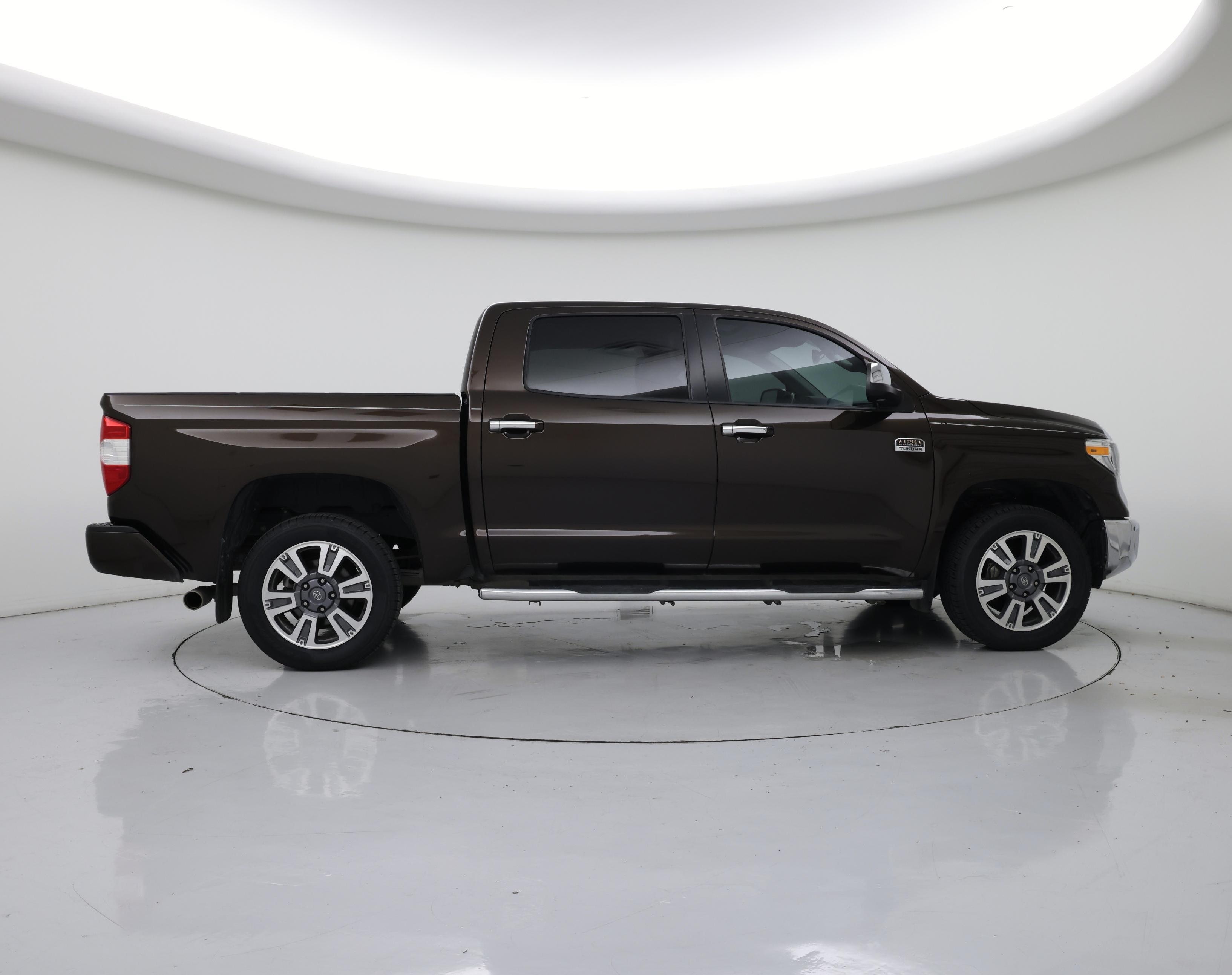 Thumbnail: 2021 Toyota Tundra - 7