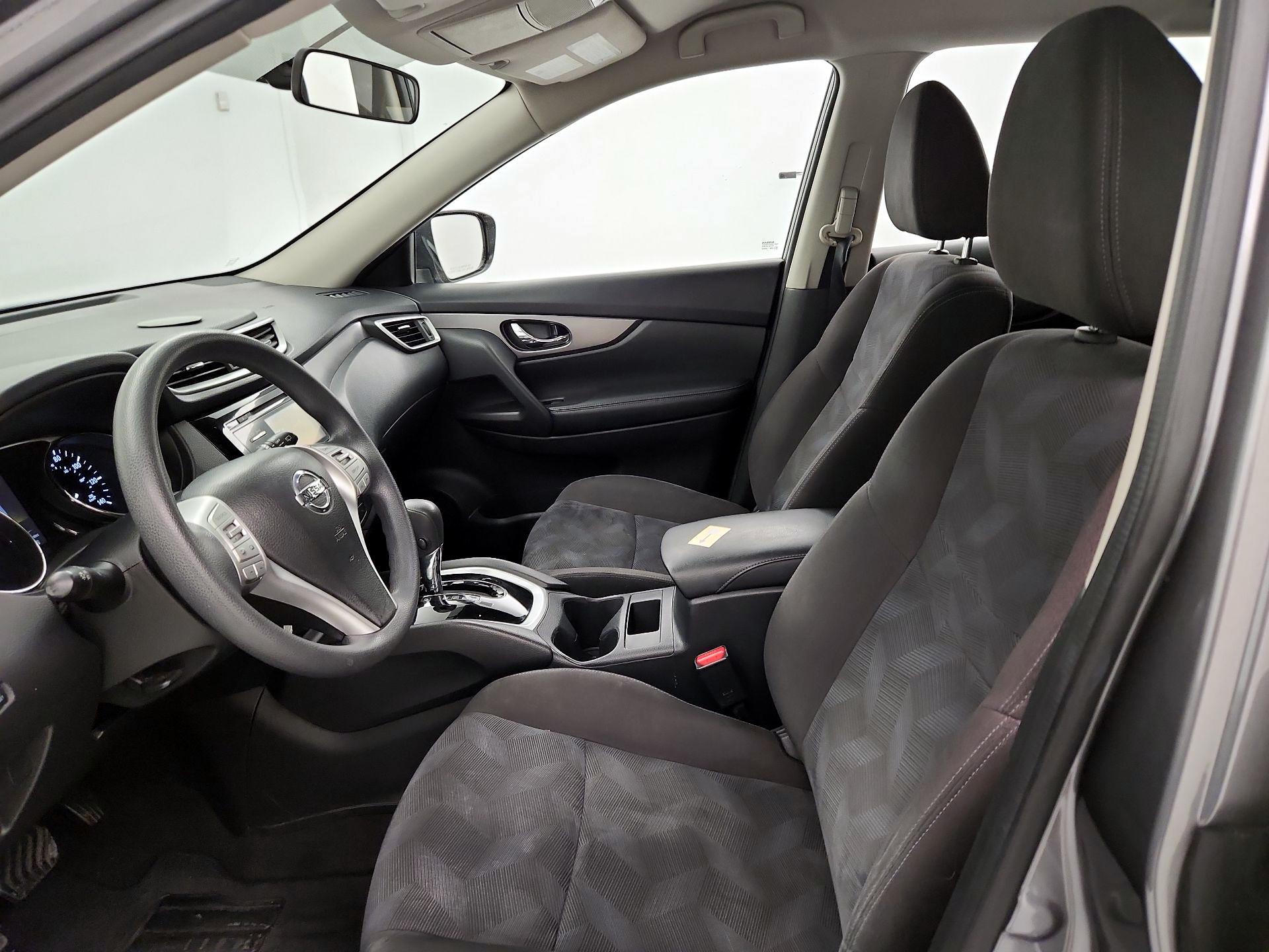 Thumbnail: 2015 Nissan Rogue - 11