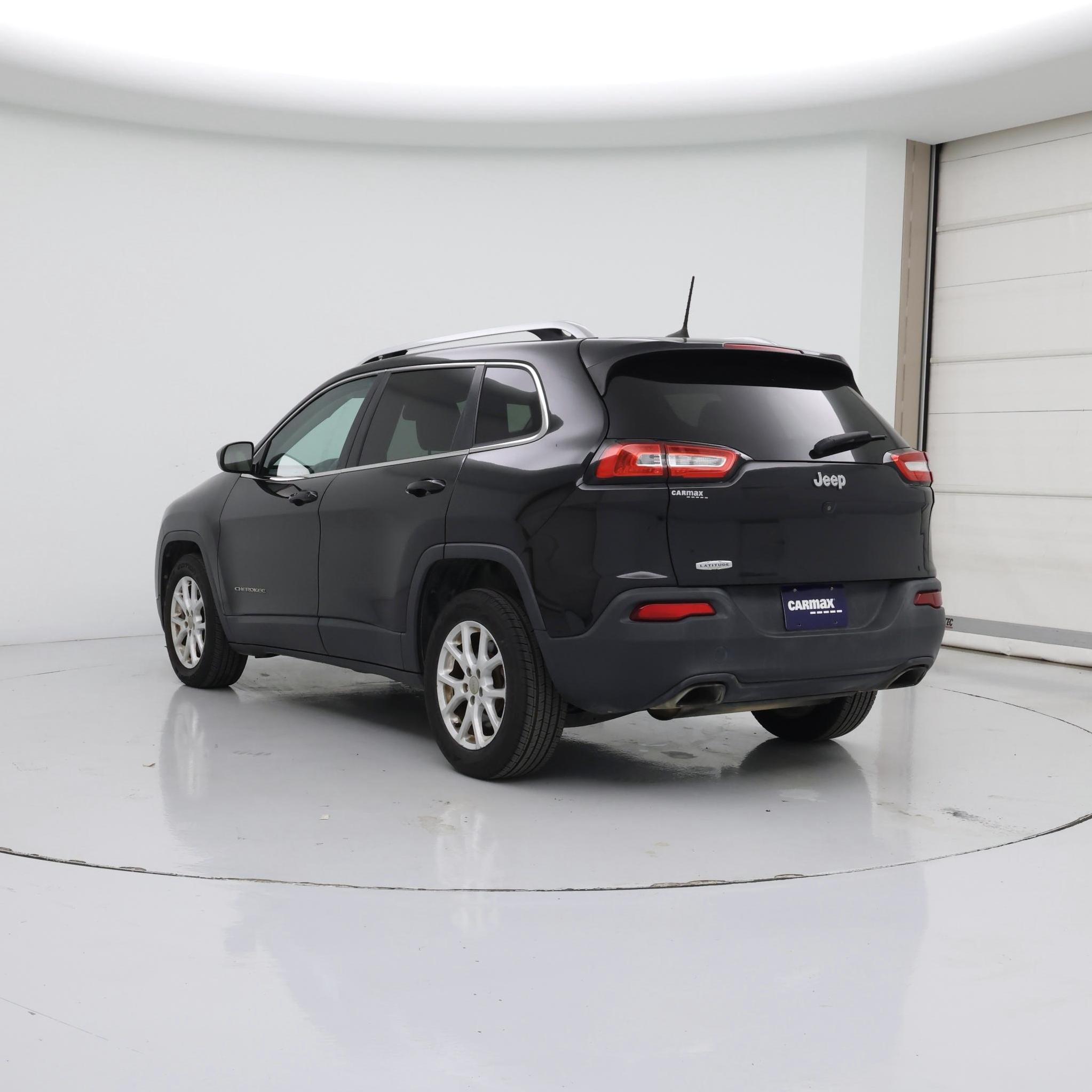 Thumbnail: 2016 Jeep Cherokee - 2