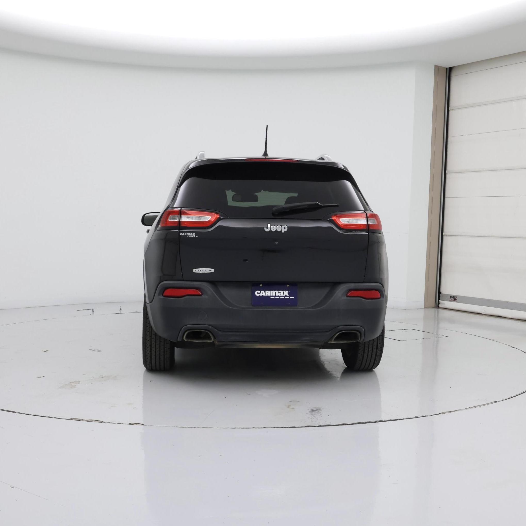 Thumbnail: 2016 Jeep Cherokee - 6