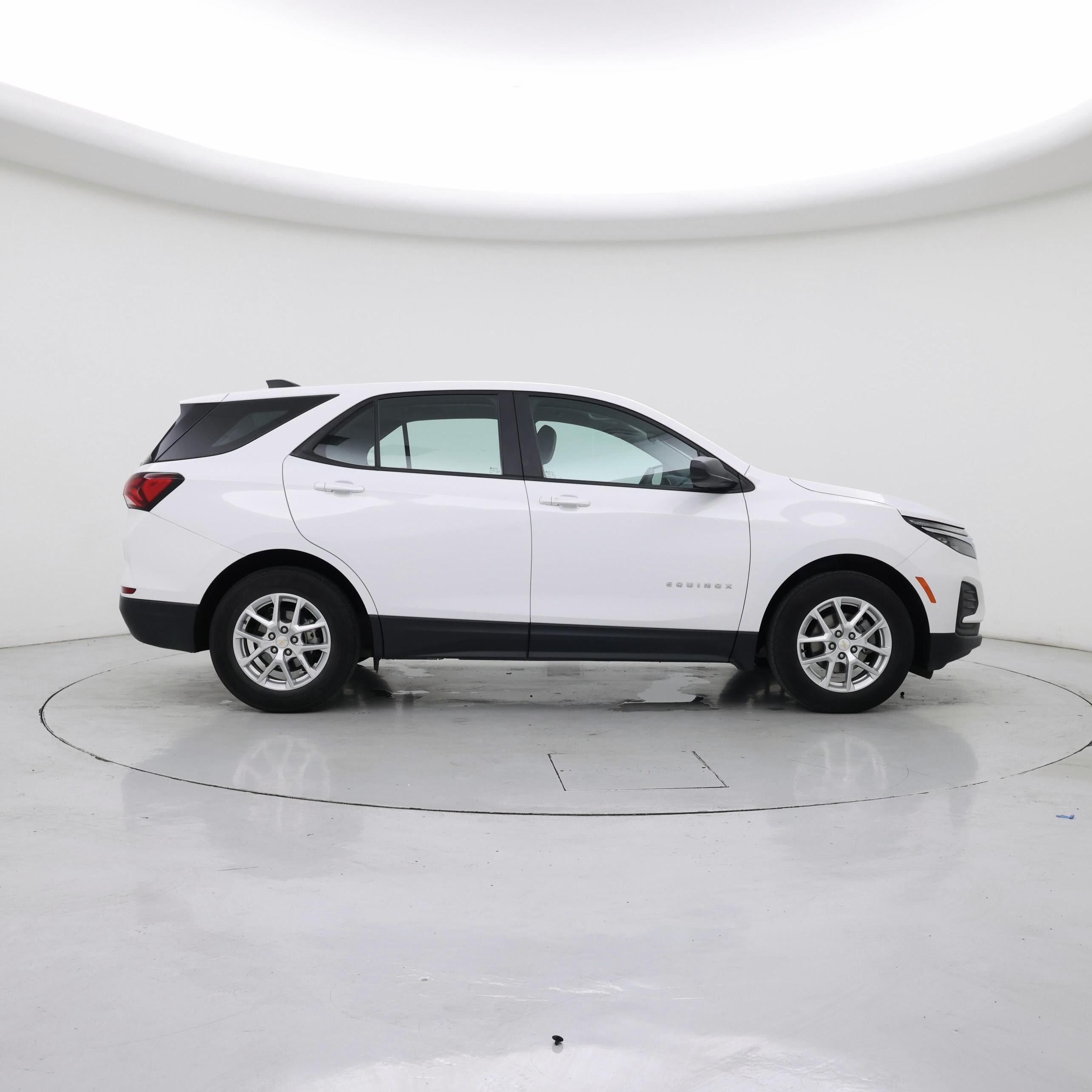 Thumbnail: 2023 Chevrolet Equinox - 7