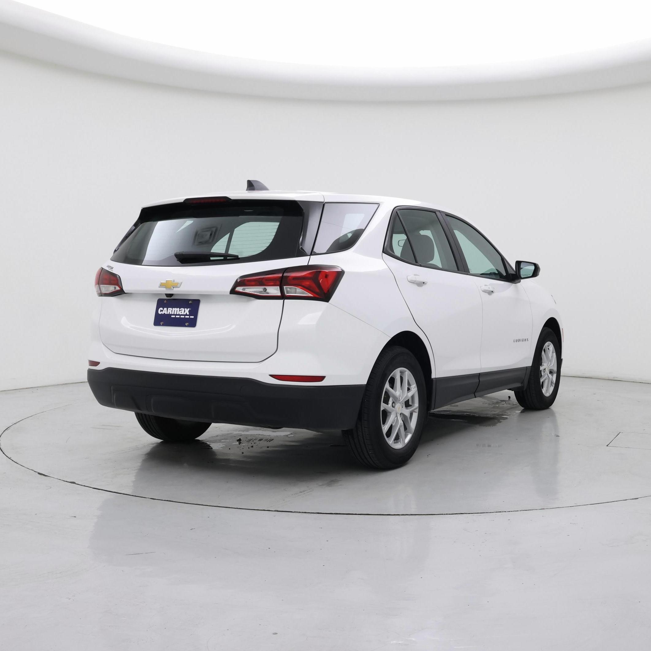 Thumbnail: 2023 Chevrolet Equinox - 8
