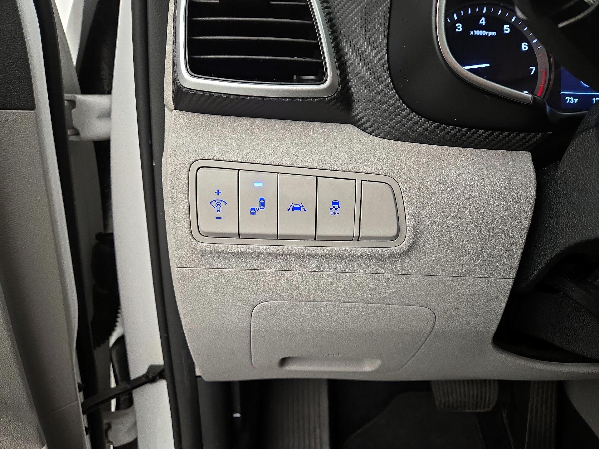 Thumbnail: 2020 Hyundai Tucson - 13