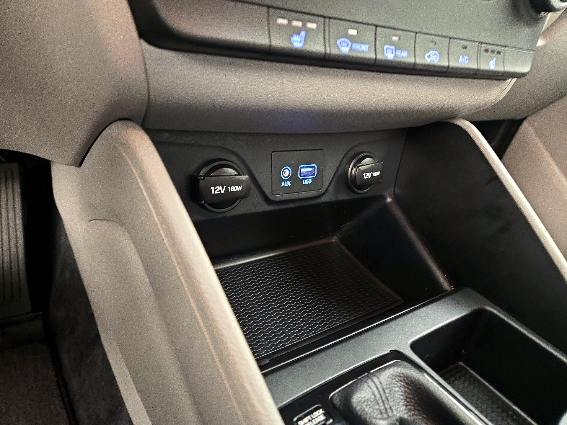 Thumbnail: 2020 Hyundai Tucson - 18