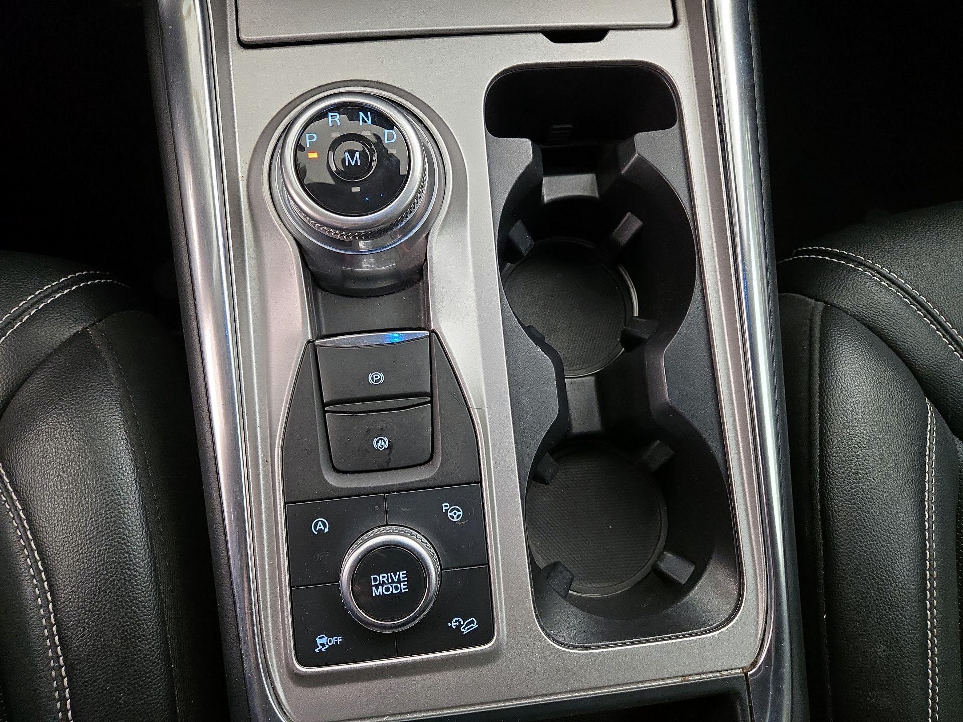 Thumbnail: 2020 Ford Explorer - 18