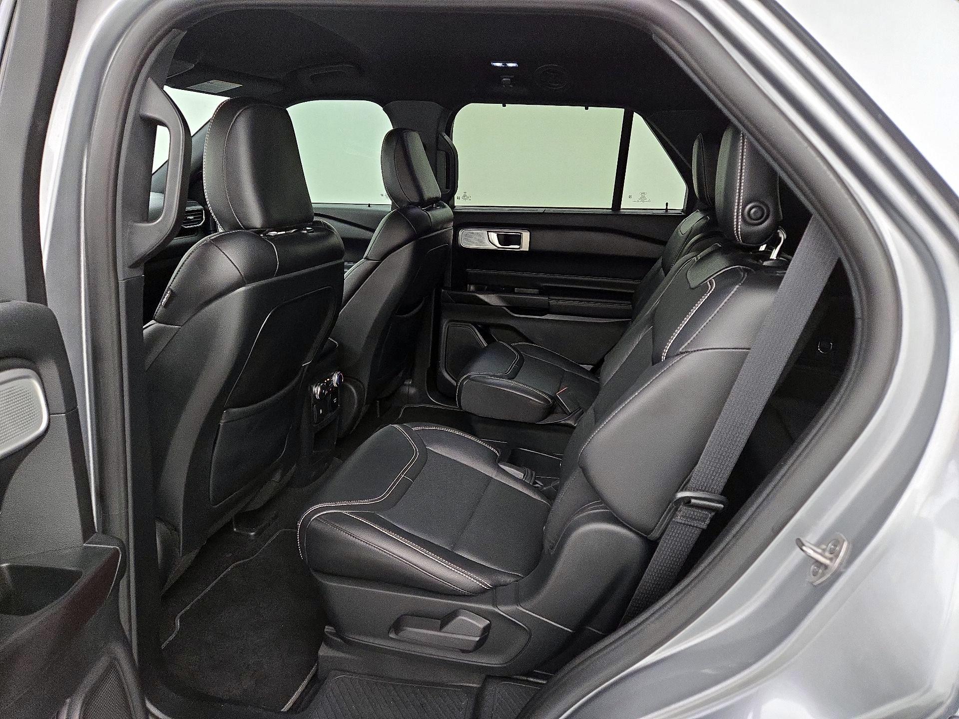 Thumbnail: 2020 Ford Explorer - 20