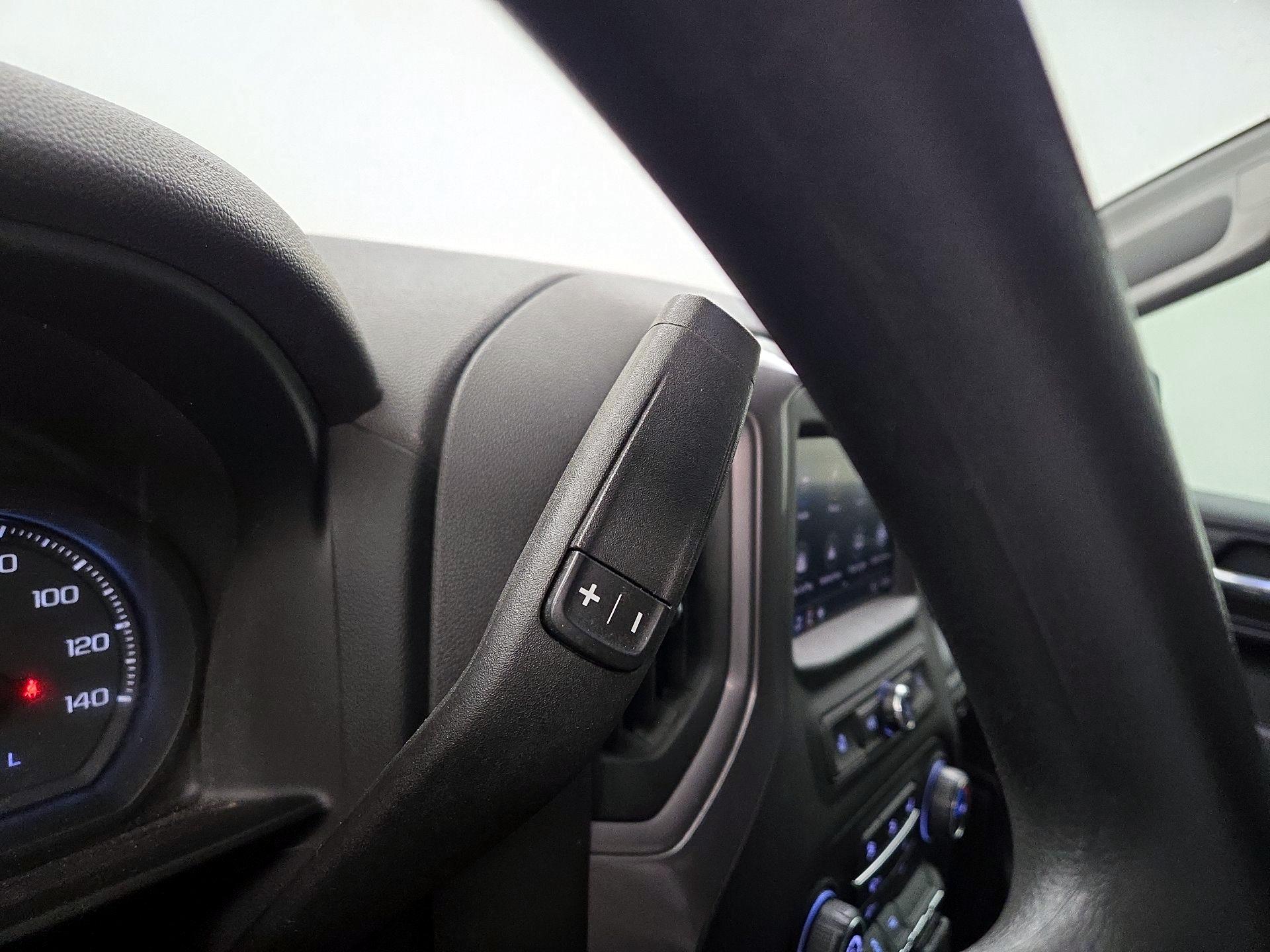 Thumbnail: 2023 Chevrolet Silverado 1500 - 17