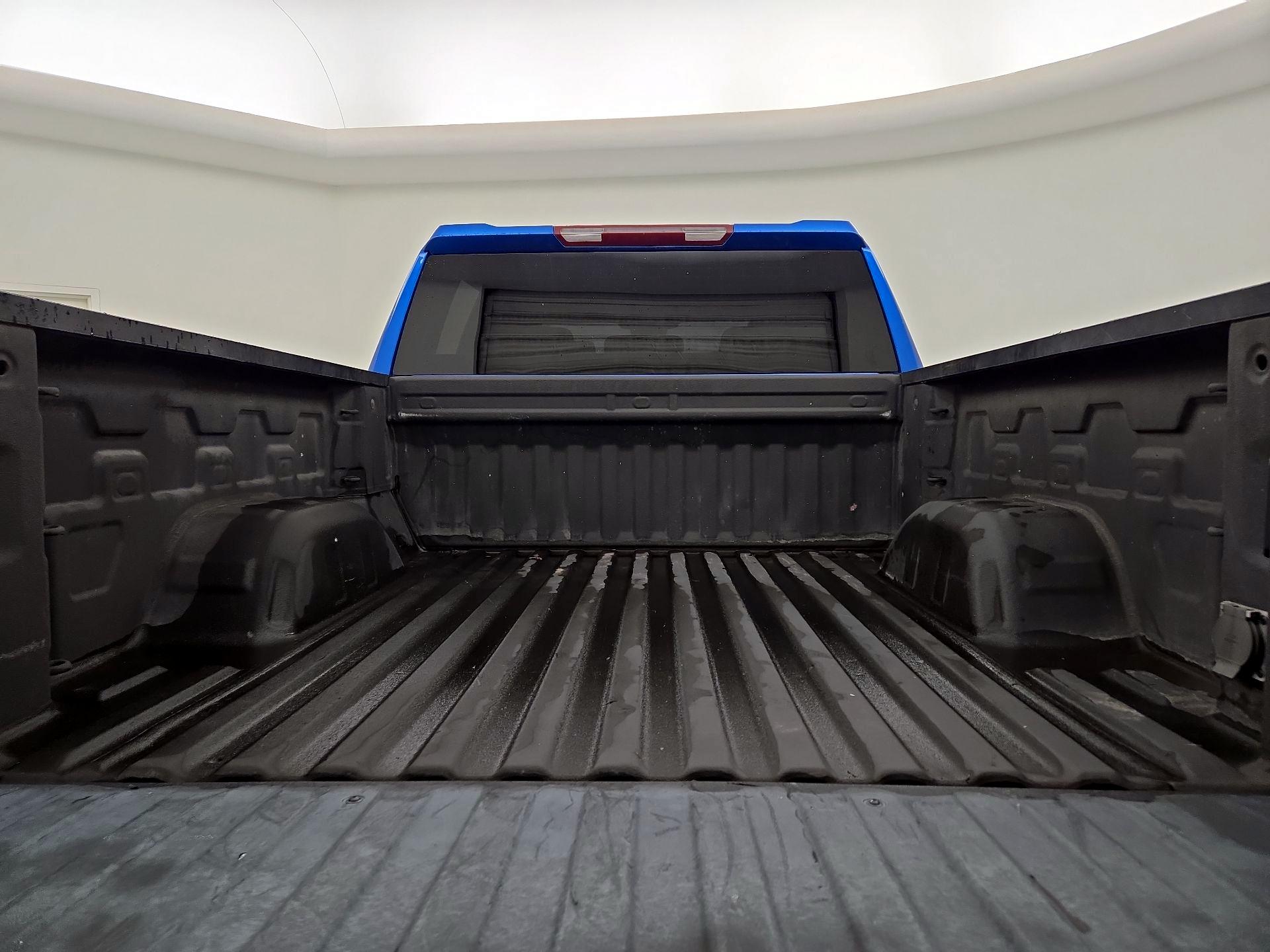 Thumbnail: 2023 Chevrolet Silverado 1500 - 20