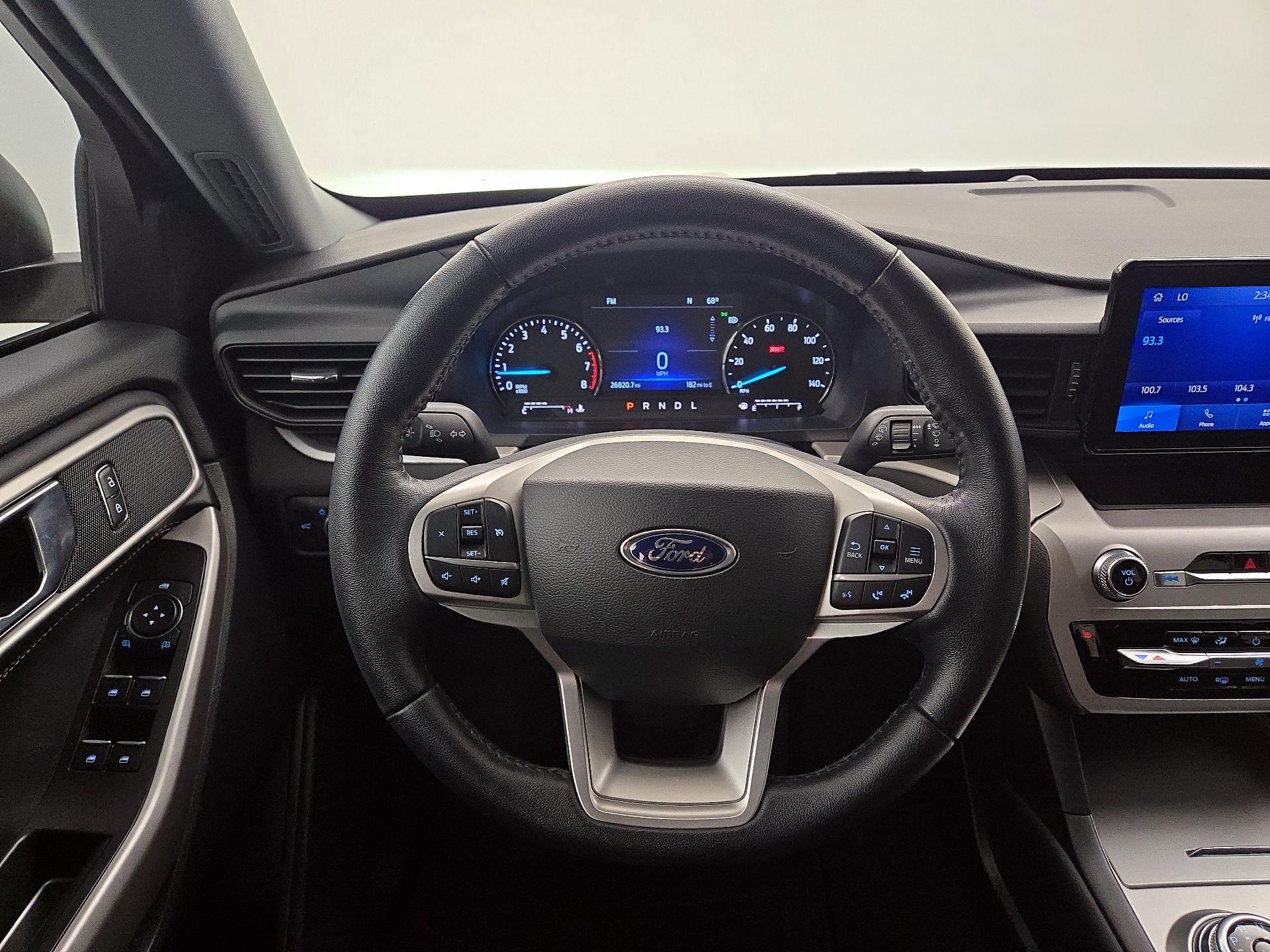 Thumbnail: 2022 Ford Explorer - 10