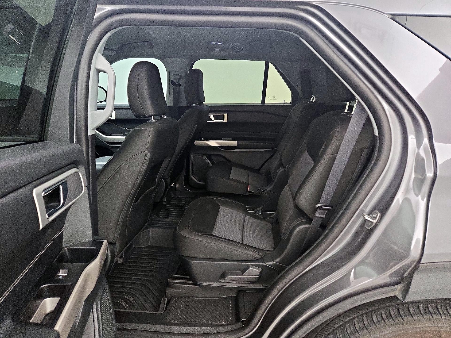 Thumbnail: 2022 Ford Explorer - 19