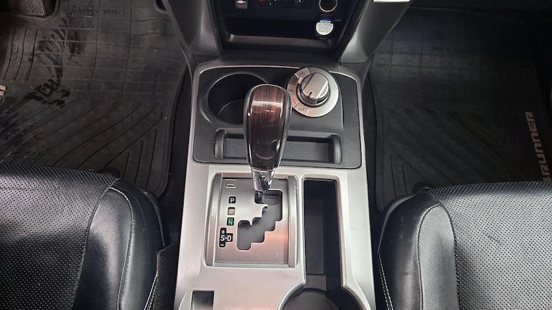 2014 Toyota 4Runner Limited 18