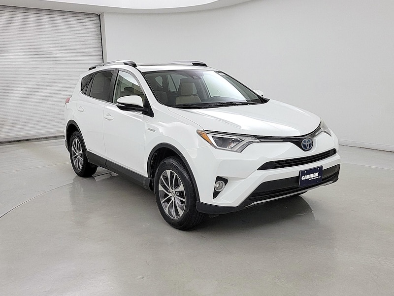 2017 Toyota RAV4 XLE -
                  Golden, CO