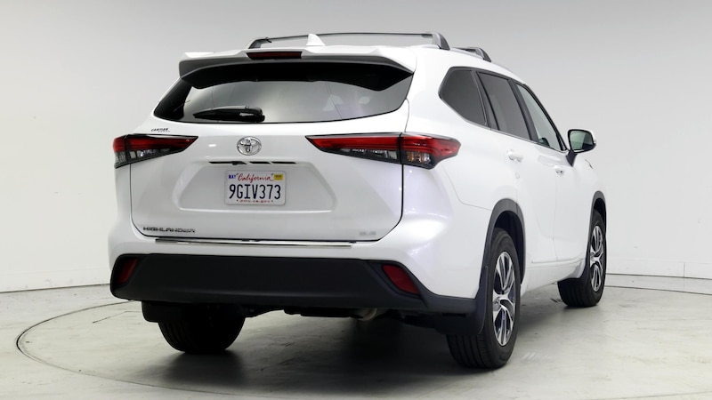 2023 Toyota Highlander XLE 8