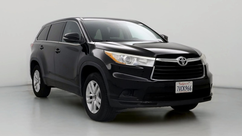 2016 Toyota Highlander LE Hero Image