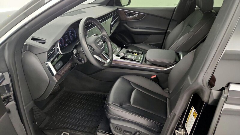 2020 Audi Q8 Premium Plus 11