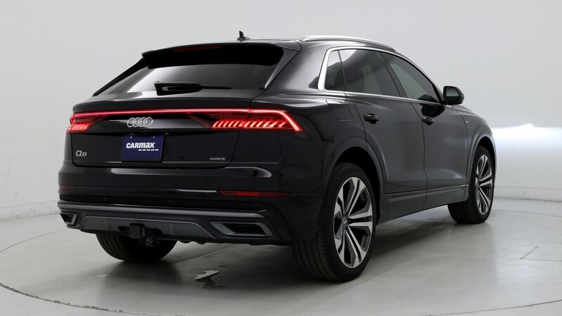 2020 Audi Q8 Premium Plus 8