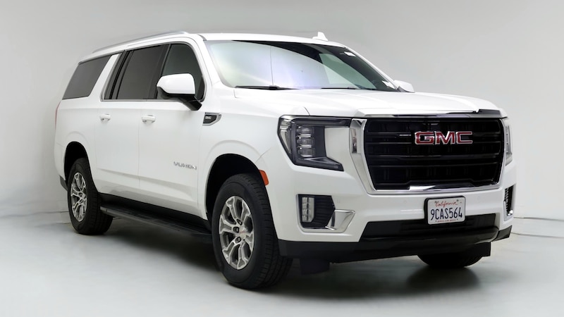 2022 GMC Yukon XL SLE Hero Image