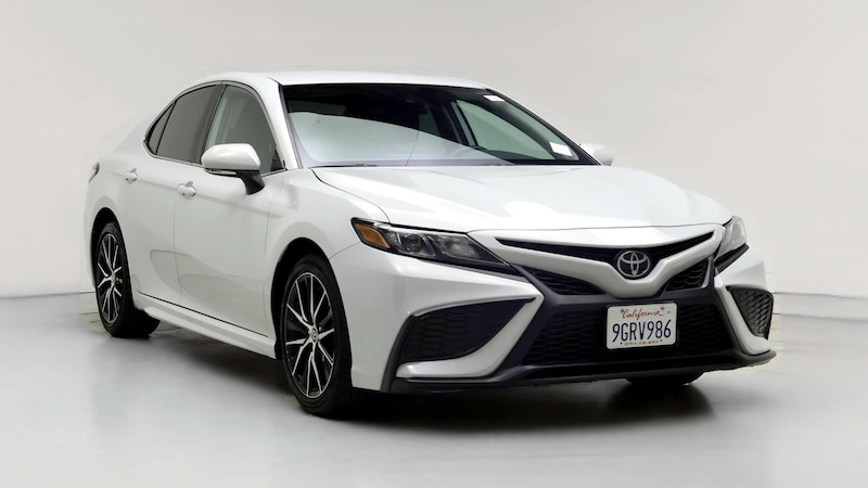 2023 Toyota Camry SE Hero Image