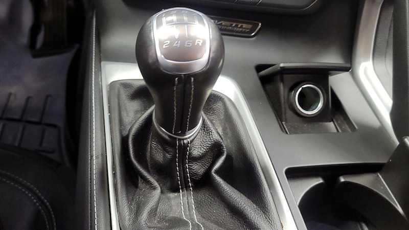 2019 Chevrolet Corvette Stingray 16