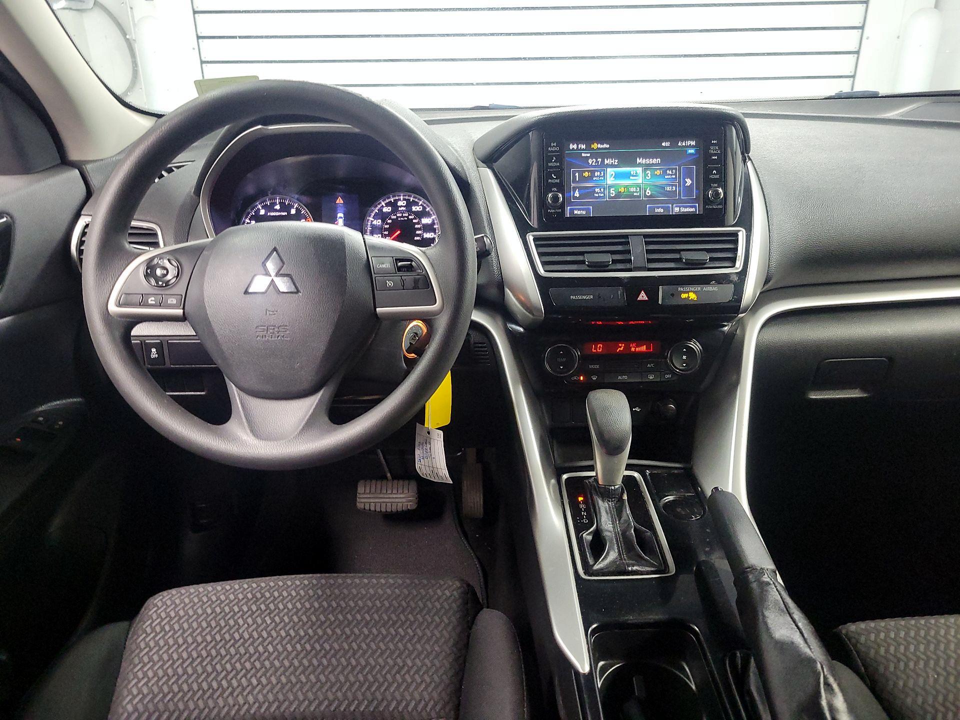 Thumbnail: 2020 Mitsubishi Eclipse Cross - 9