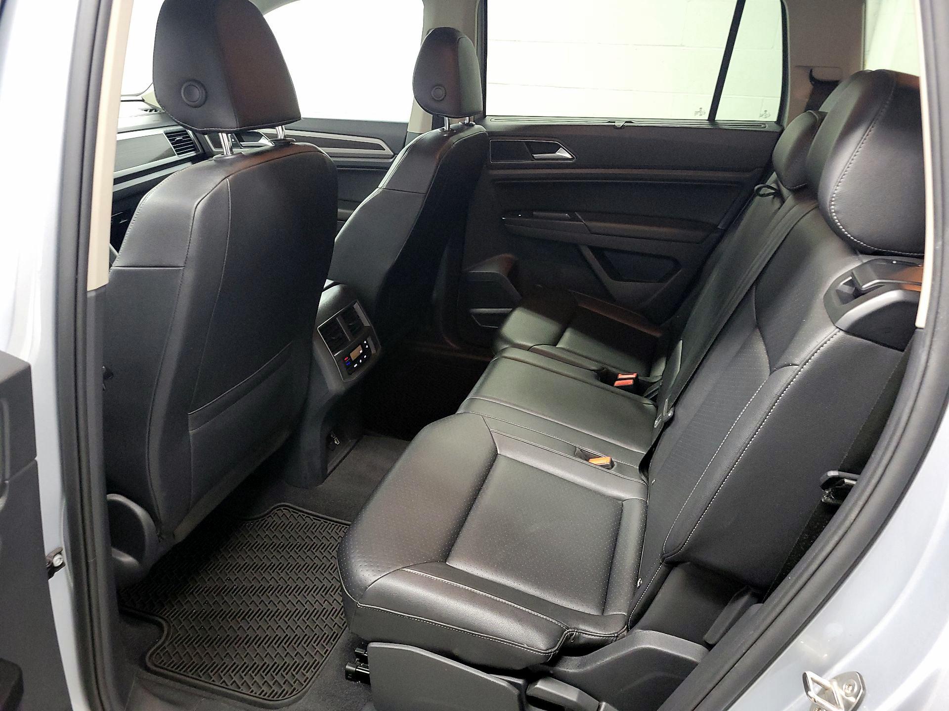 Thumbnail: 2019 Volkswagen Atlas - 17