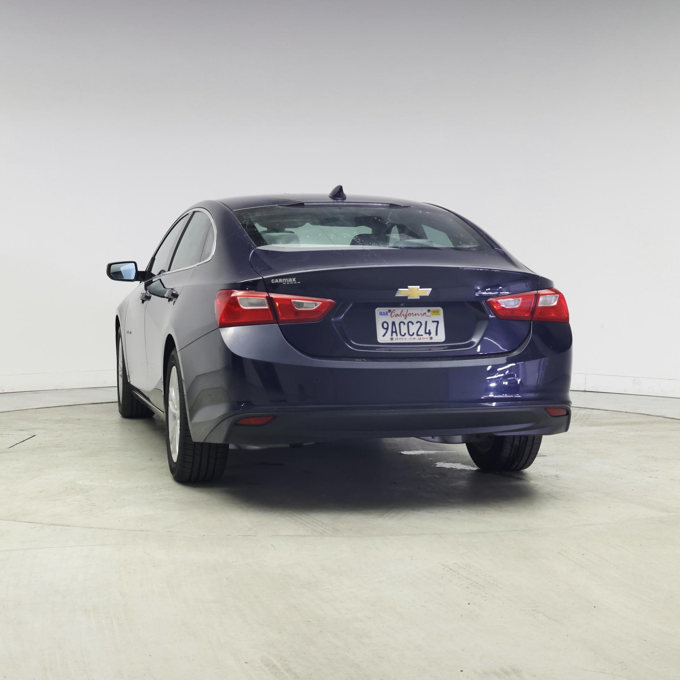 Thumbnail: 2016 Chevrolet Malibu - 6