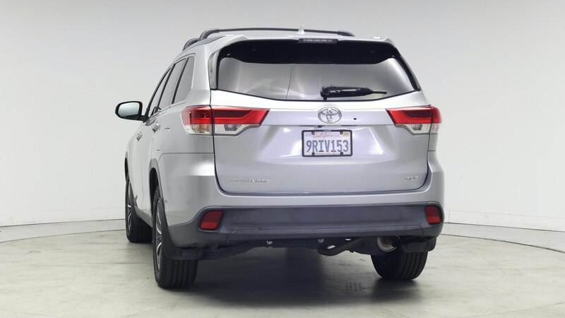 2019 Toyota Highlander XLE 6