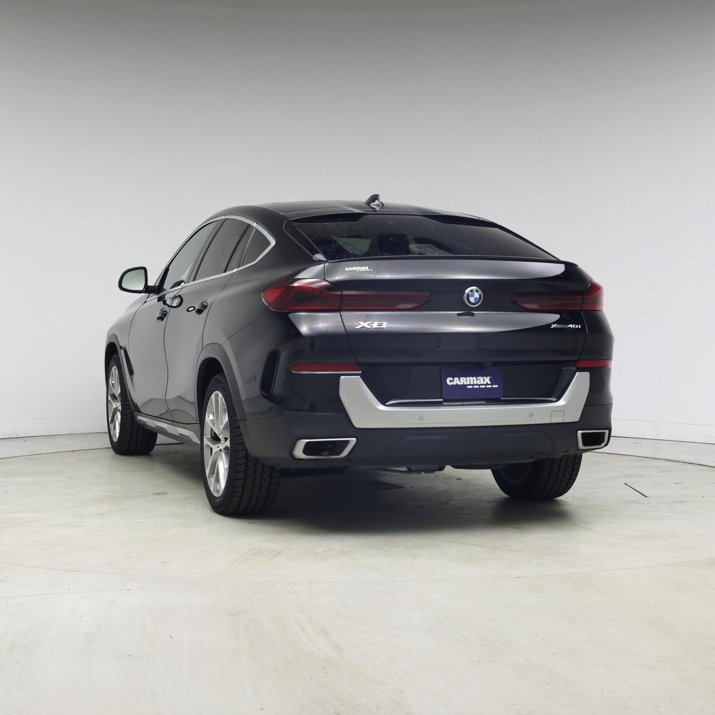 Thumbnail: 2021 BMW X6 - 2