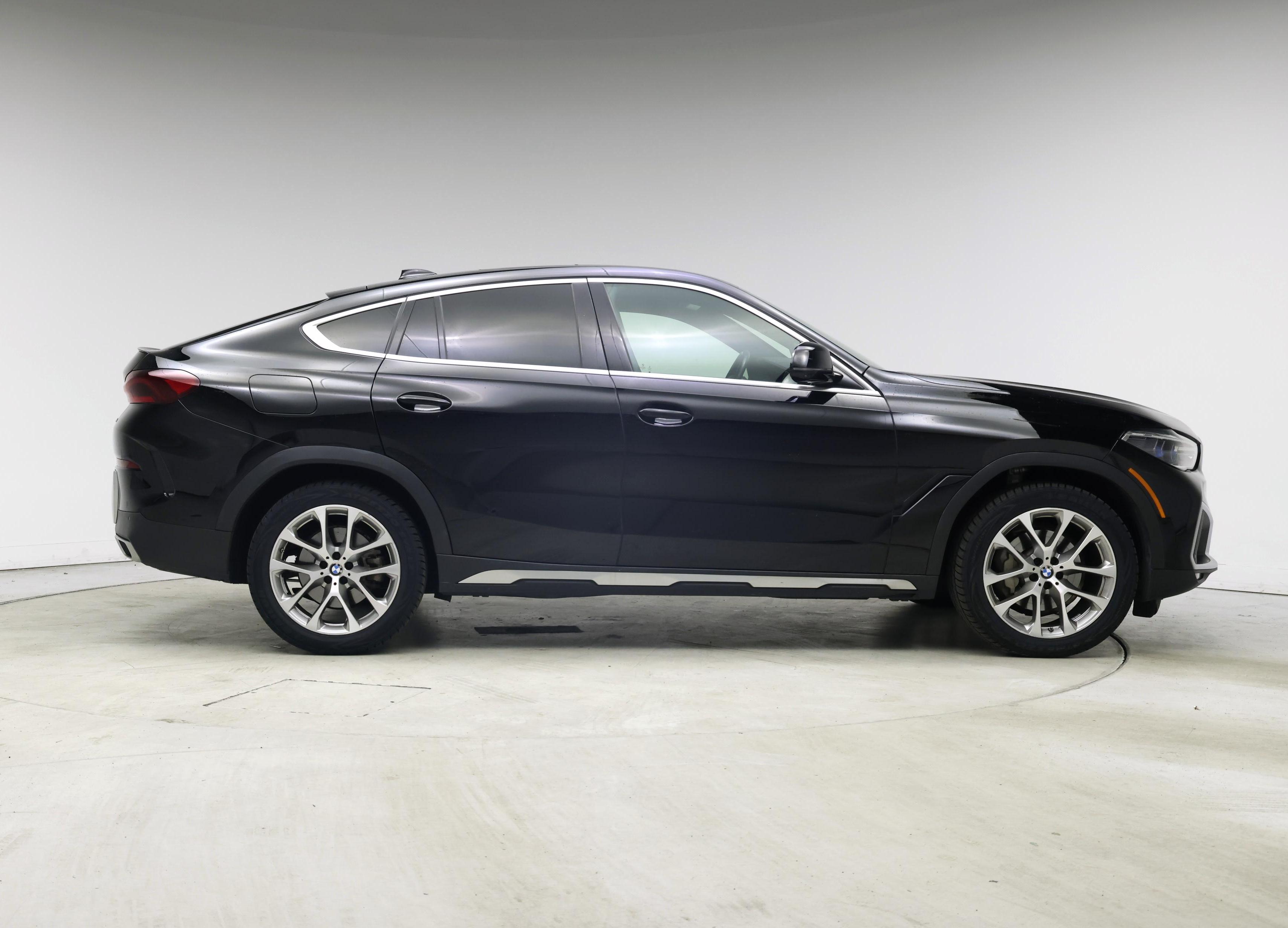 Thumbnail: 2021 BMW X6 - 7