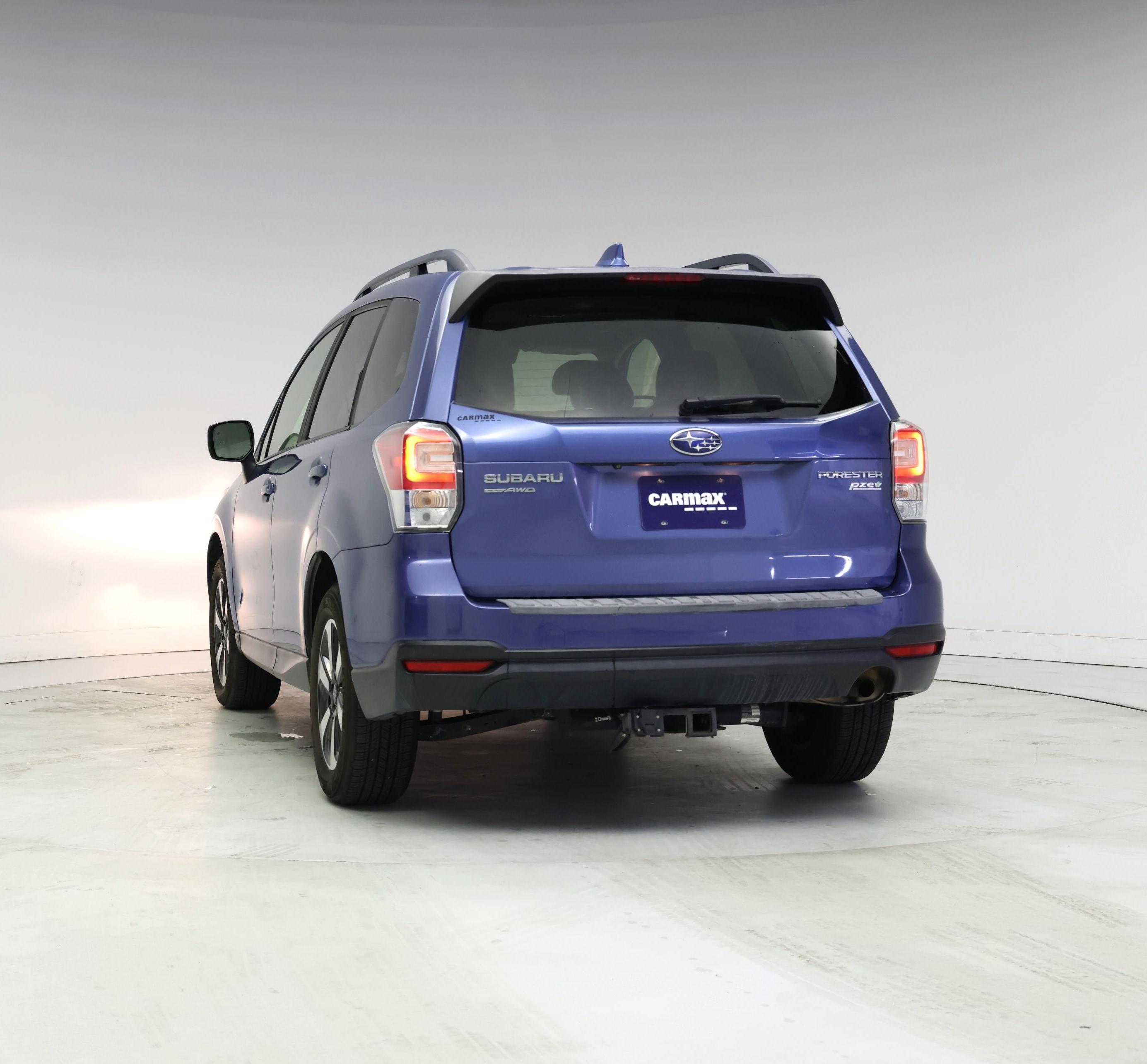 Thumbnail: 2017 Subaru Forester - 6