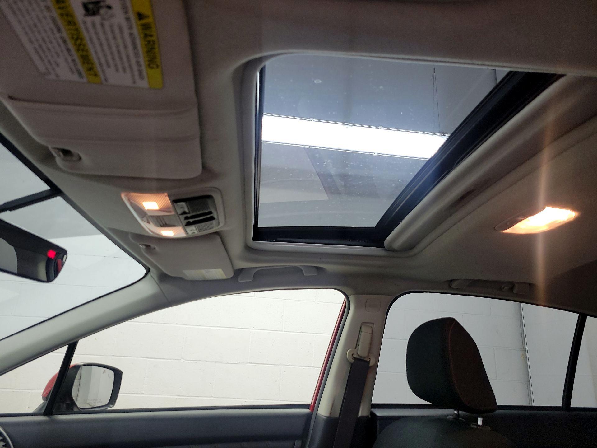 Thumbnail: 2017 Subaru Crosstrek - 18