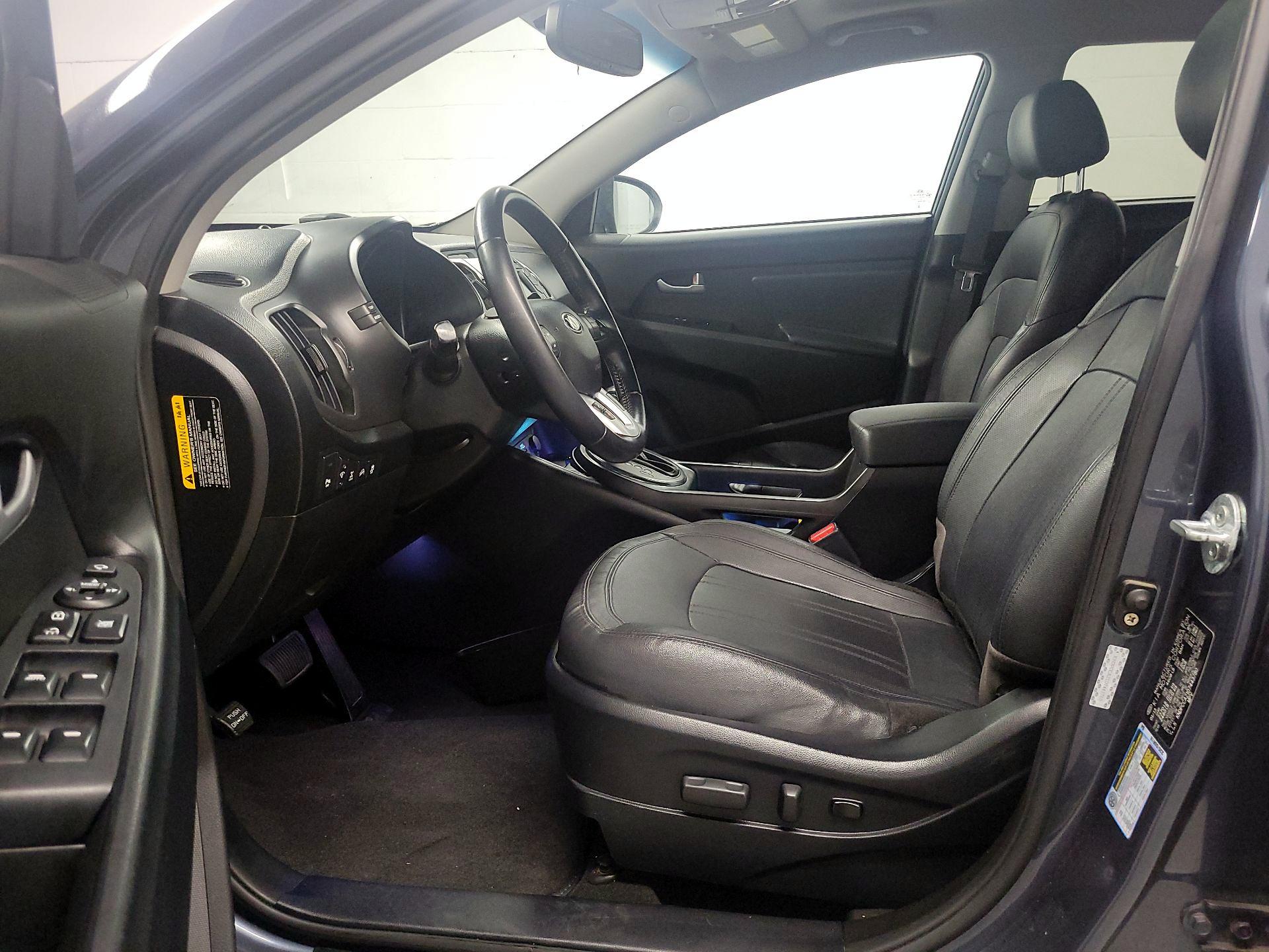 Thumbnail: 2013 Kia Sportage - 11