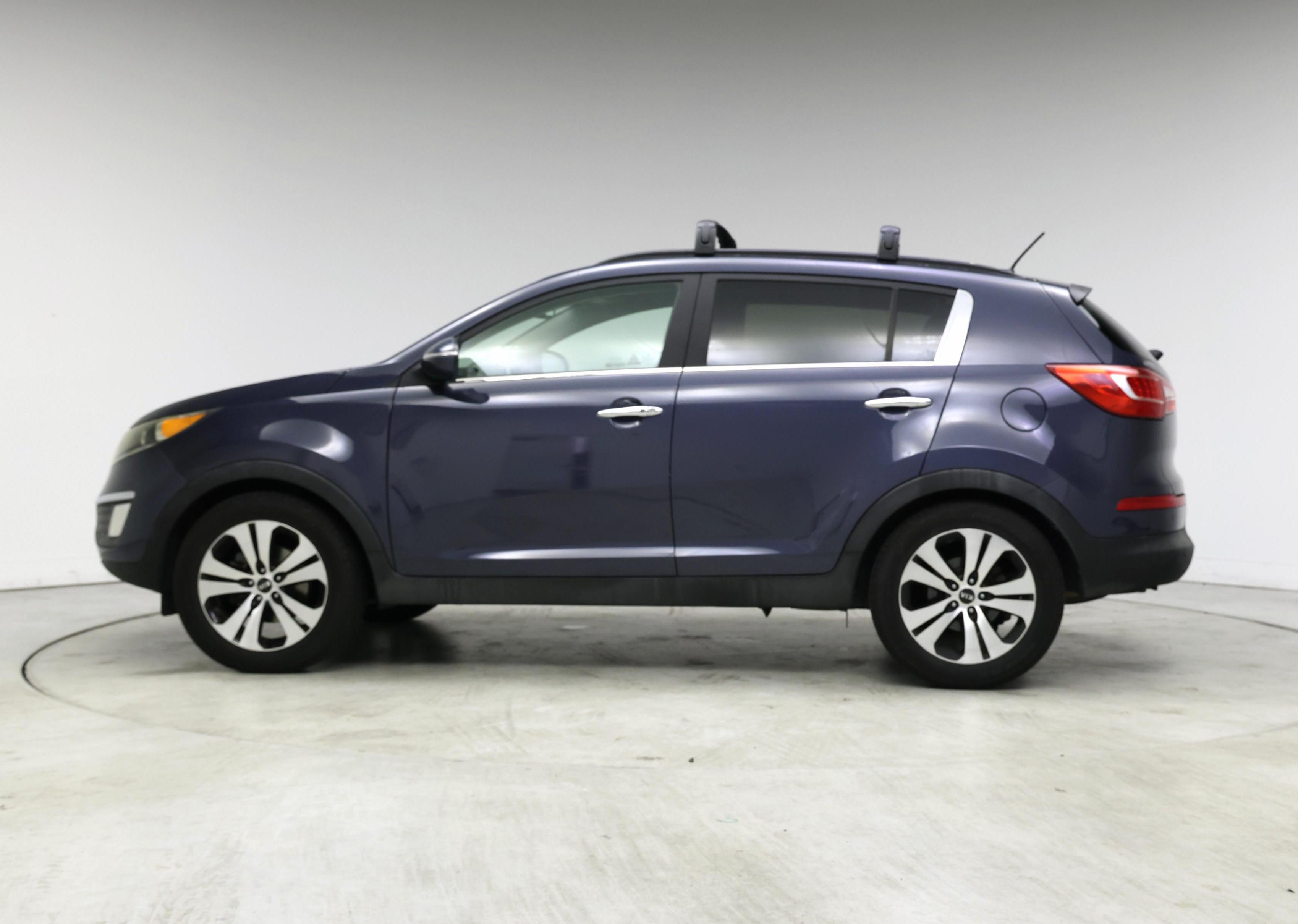 Thumbnail: 2013 Kia Sportage - 3