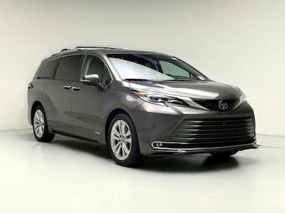 2021 Toyota Sienna Platinum -
                Los Angeles, CA