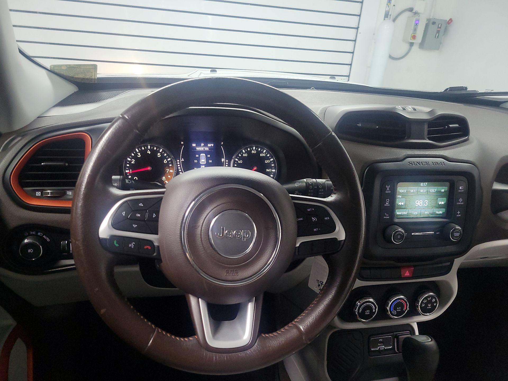 Thumbnail: 2015 Jeep Renegade - 10