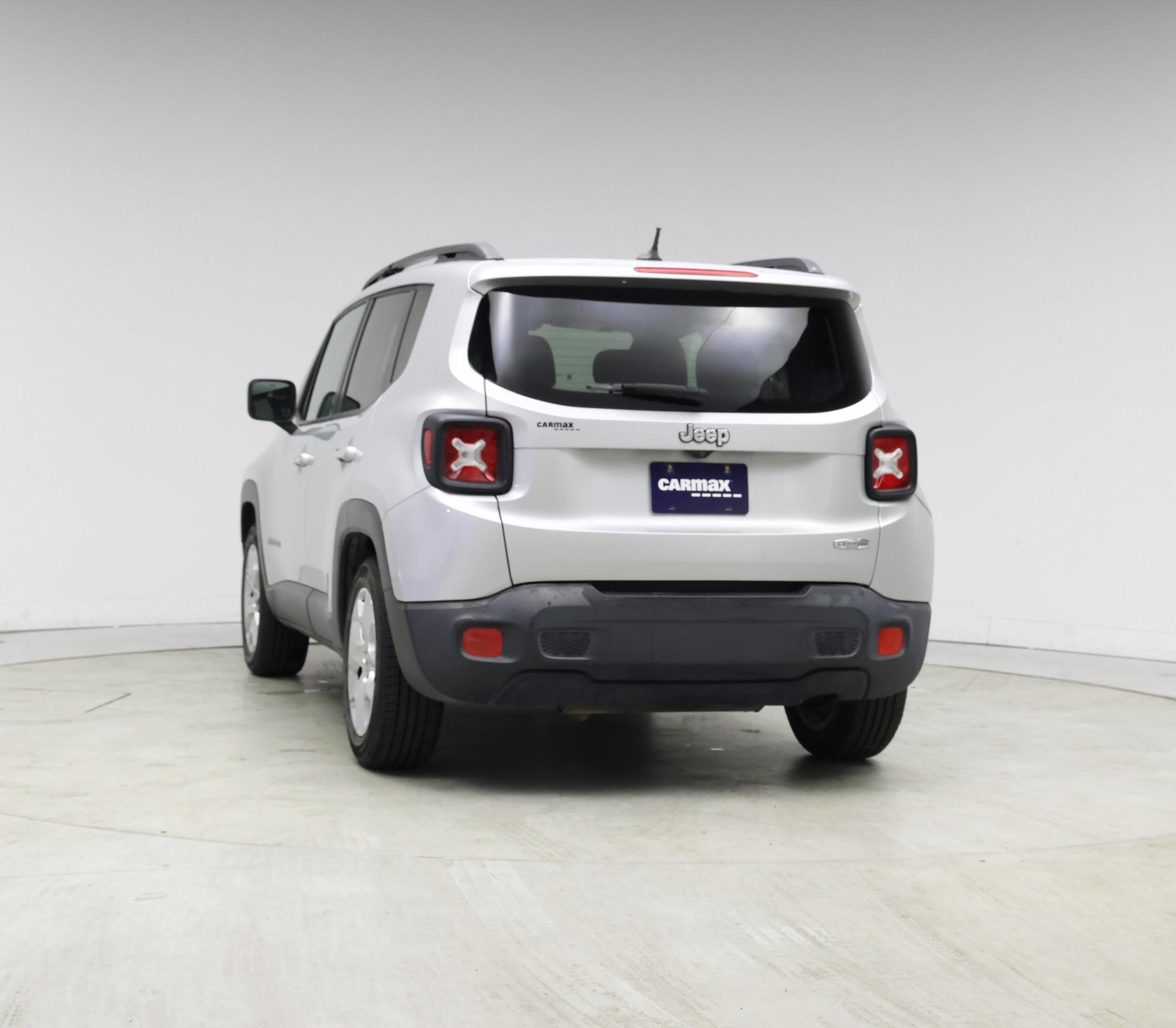 Thumbnail: 2015 Jeep Renegade - 6
