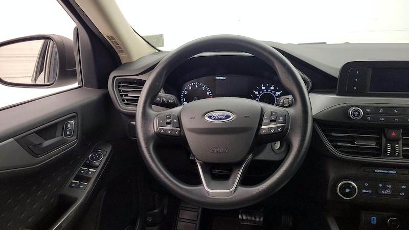 2020 Ford Escape S 10