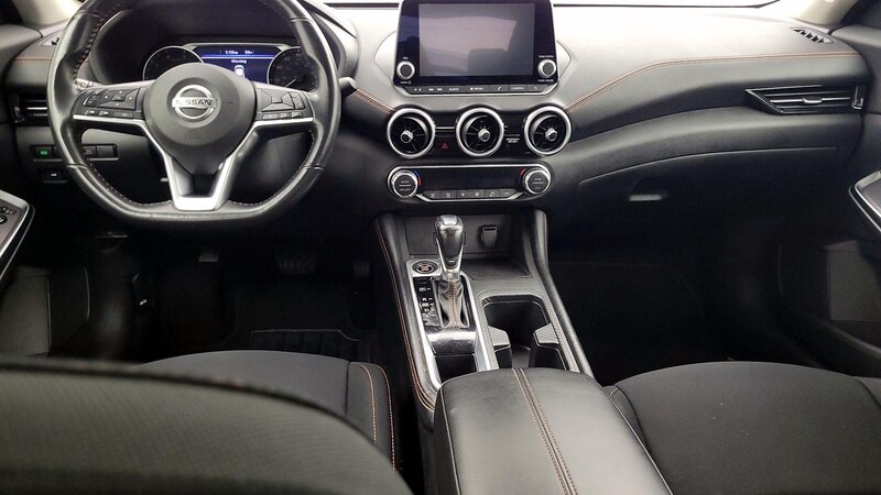 2022 Nissan Sentra SR 9