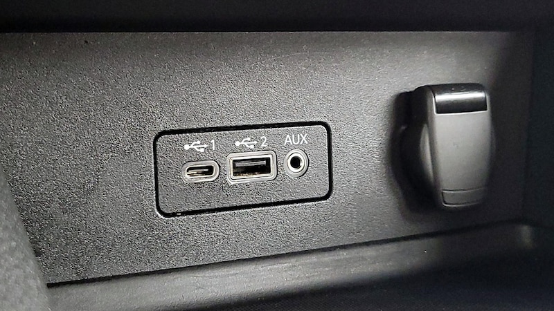2022 Nissan Sentra SR 18