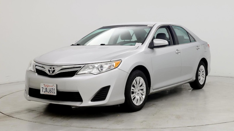 2014 Toyota Camry LE 4