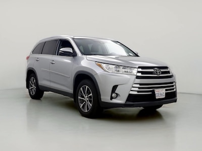 2019 Toyota Highlander XLE -
                Costa Mesa, CA