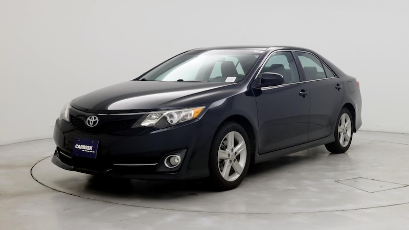 2013 Toyota Camry SE 4