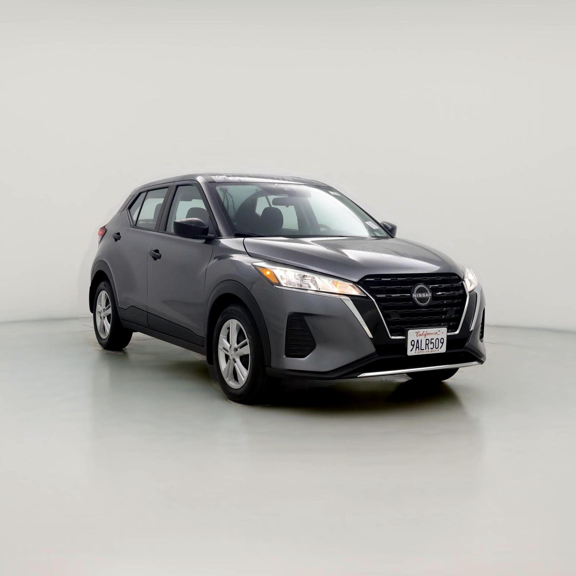 Carmax nissan kicks online