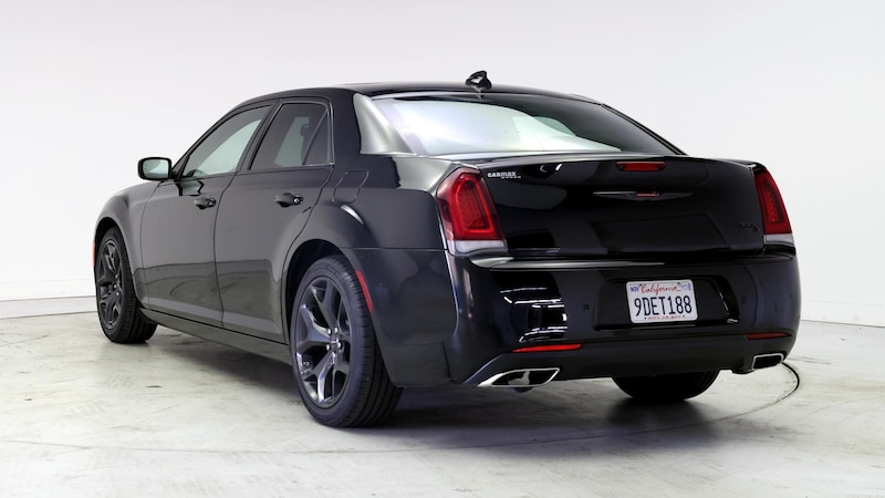 2022 Chrysler 300 S 2