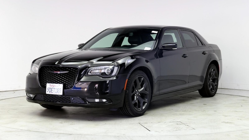 2022 Chrysler 300 S 4