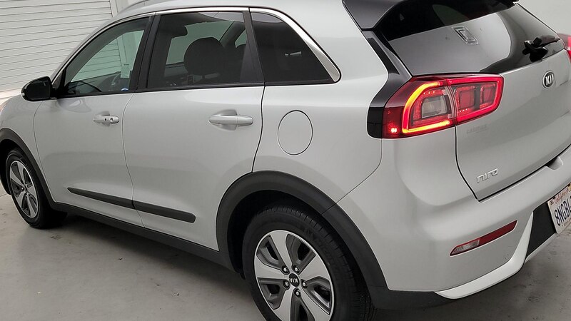 2019 Kia Niro EX 7