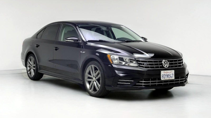 2018 Volkswagen Passat R-Line Hero Image