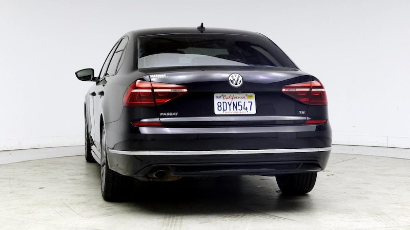 2018 Volkswagen Passat R-Line 6